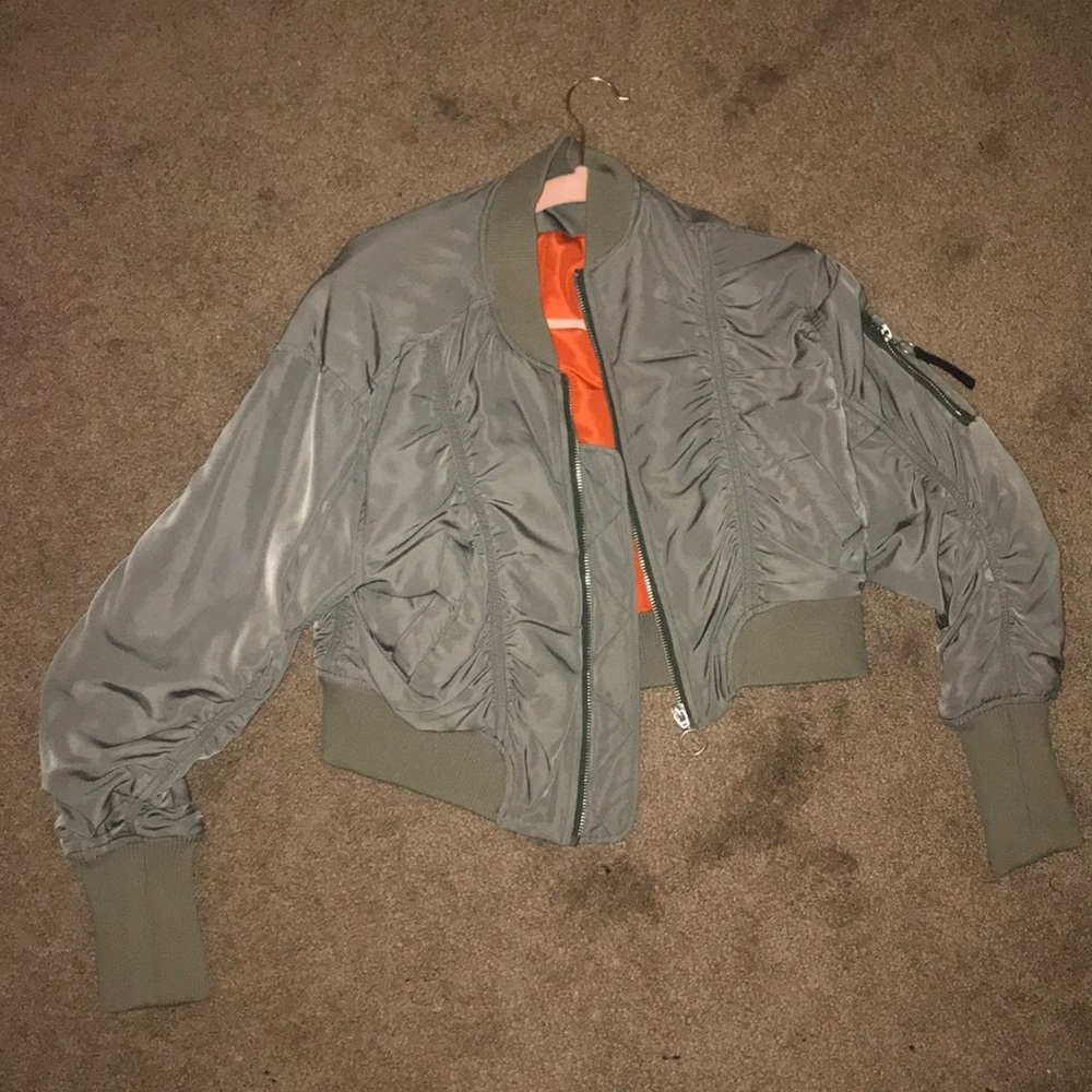 super cute cropped bomber jacket!!!